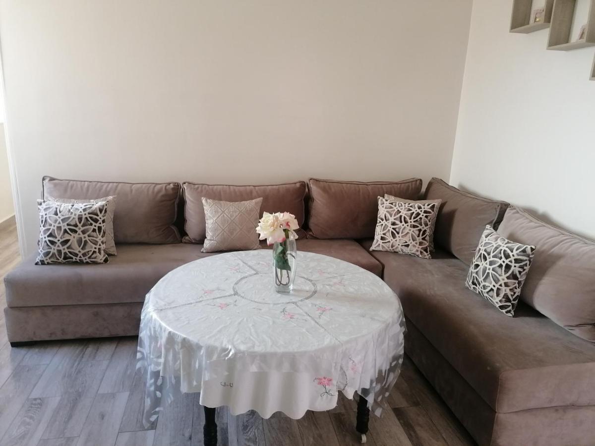 Appartement Pour Famille Есувейра Екстериор снимка